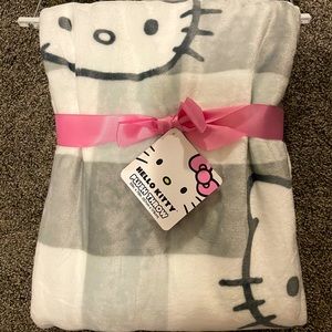 Hello kitty plush throw